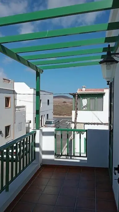 Апартаменты Famarabeach2